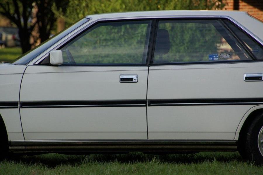 Mitsubishi Gallant Sigma 1988 года  (фото 21 из 54)